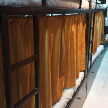 Hotel Golden View Dormitory Bombay Esterno foto