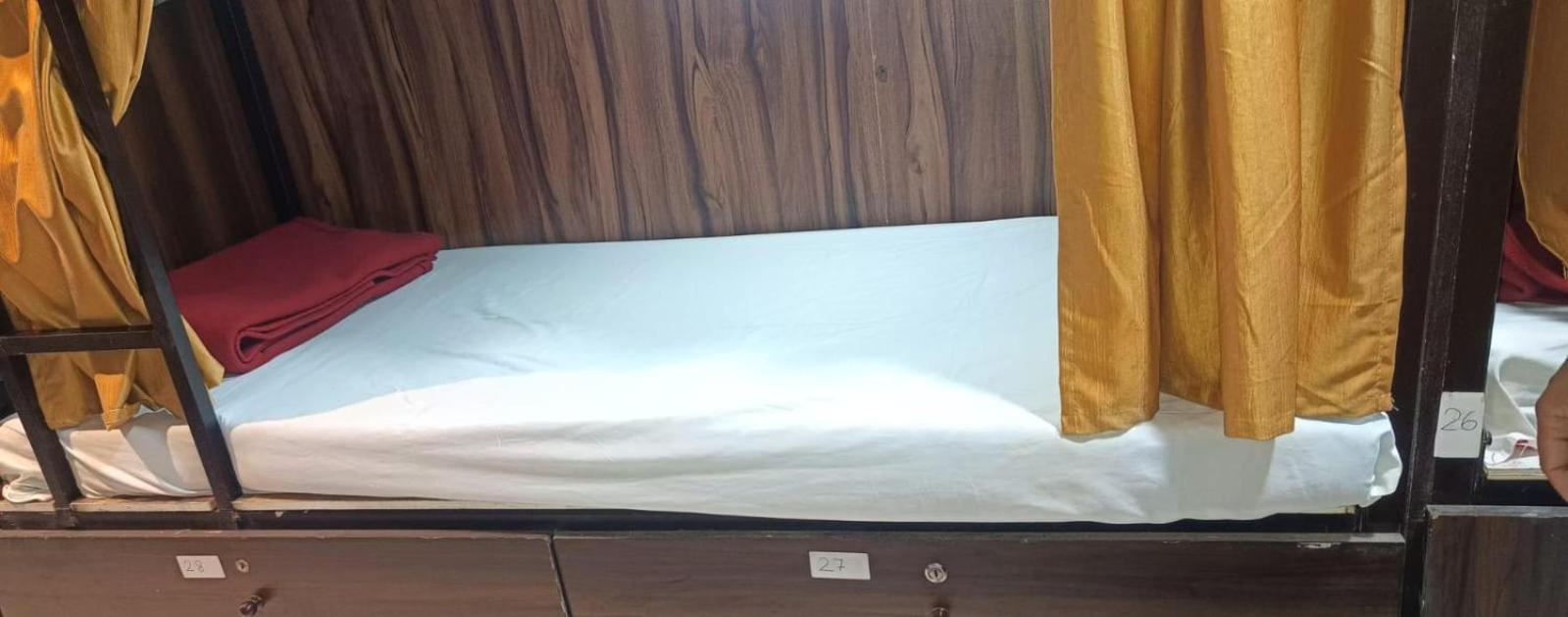 Hotel Golden View Dormitory Bombay Esterno foto
